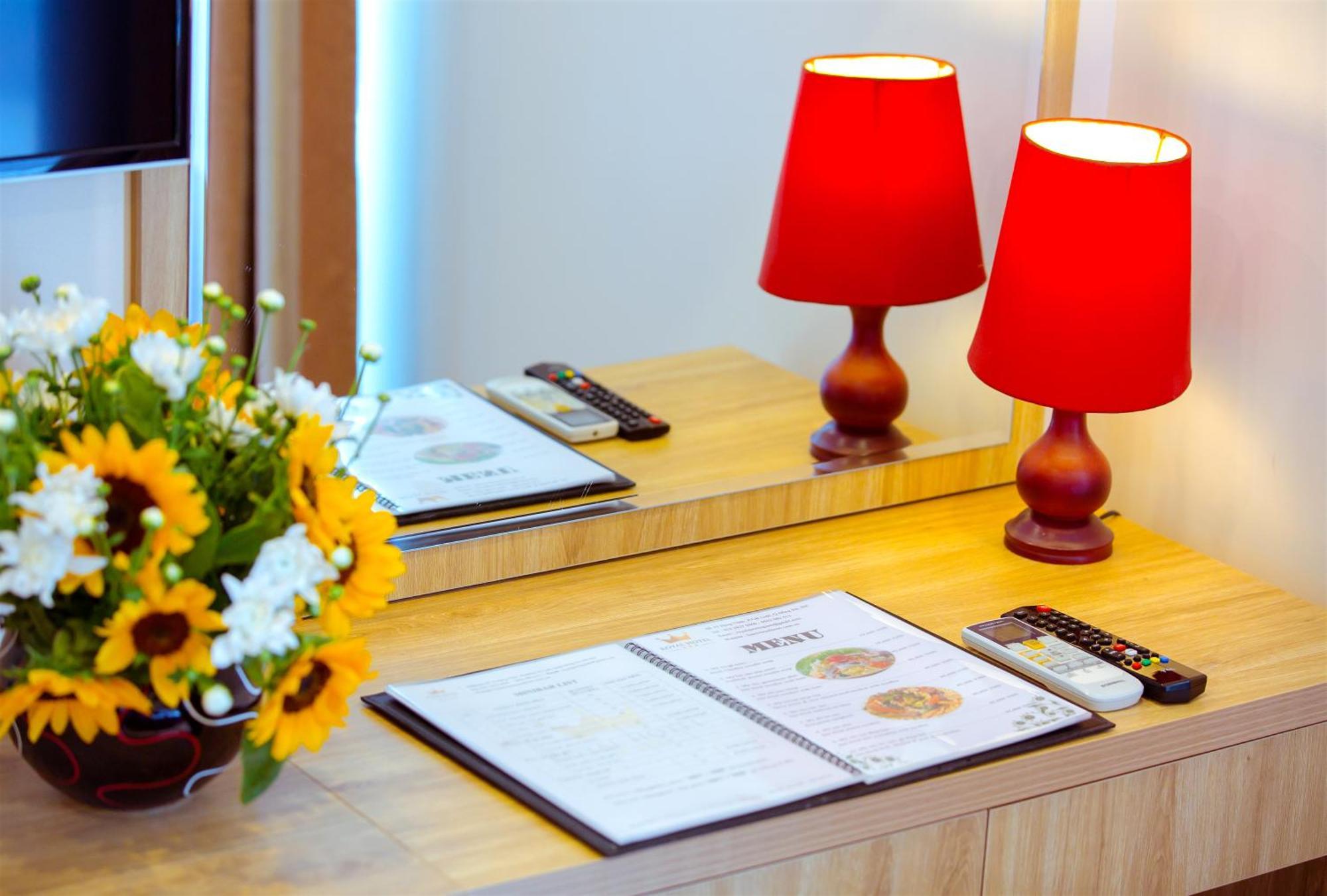 האנוי Royal Hotel Ha Noi מראה חיצוני תמונה