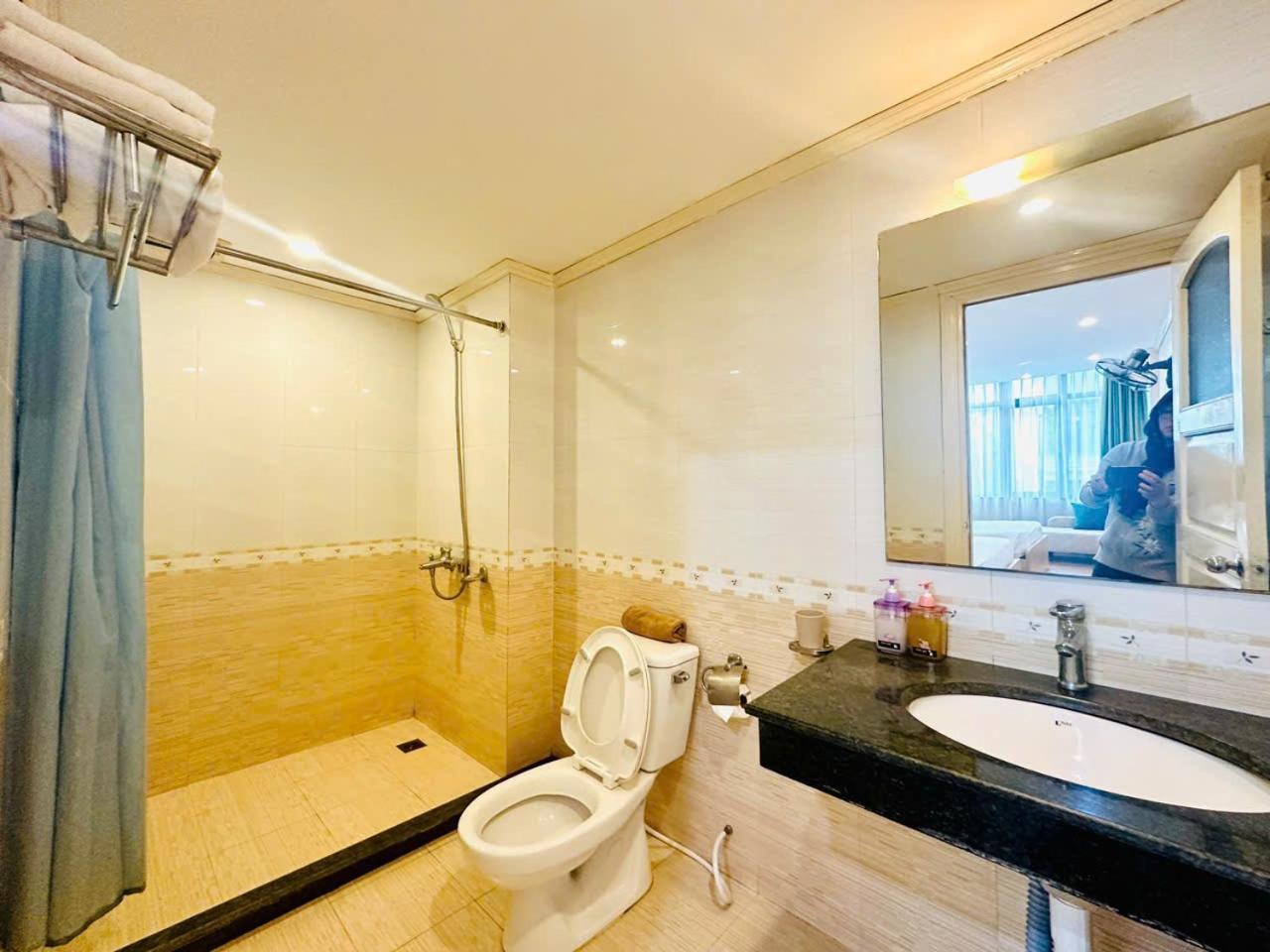 האנוי Royal Hotel Ha Noi מראה חיצוני תמונה